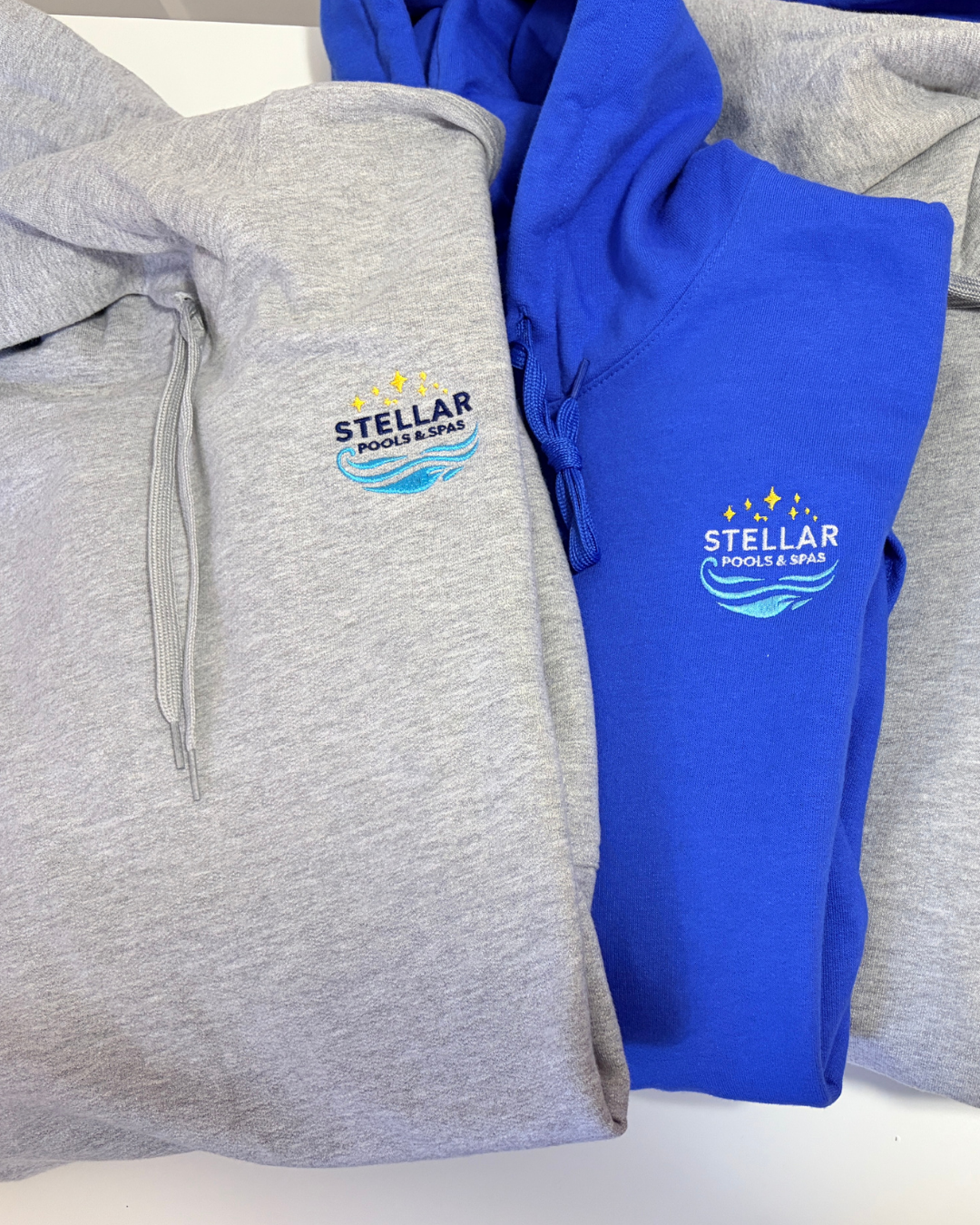 Gildan Hoodie - Image 2